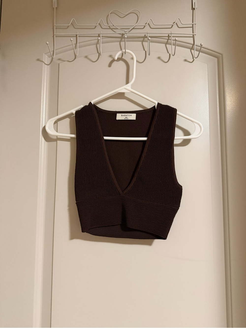 Babaton Dark Brown Ribbed V-Neck Cropped Tank